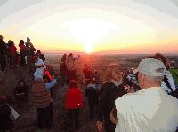 Стотици посрещнаха Слънцето с мистиката на траките на античния Кабиле