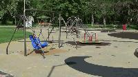 Ремонтни дейности в детския кът на Градския парк в Ямбол