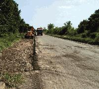 Най-после! Започва ремонт на пътя в Гурково към Хаимбоаз и отварят "Витиня"